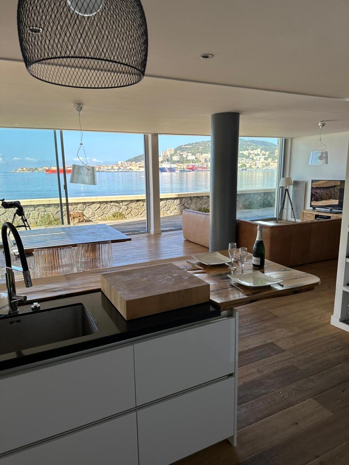 Hébergement de vacances Corse Azur *